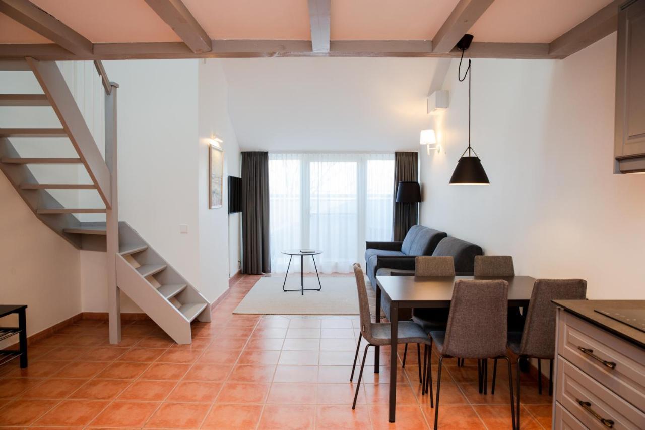 Hotel Dvi Nidos Extérieur photo